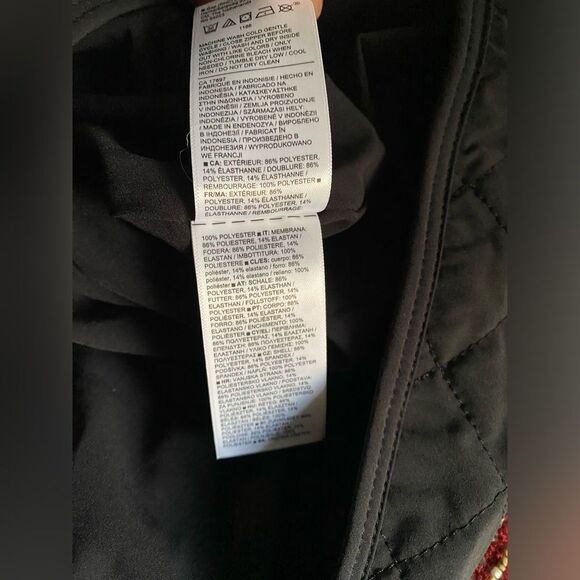 ATHLETA  Apres Ski Mini Skirt Size 8 Black Quilted Pockets Full Front Zip NEW - Picture 11 of 13